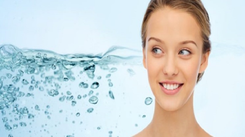 درمان کم آبی پوست-تشخیص و پیشگیری | بهترین مطب زیبایی اصفهان