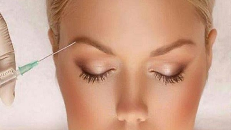 کاربردهای کربوکسی تراپی و منع انجام آن | بهترین مطب زیبایی اصفهان