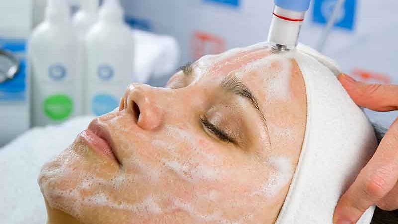 مزایای هیدرودرم ابریژن | بهترین مطب زیبایی اصفهان