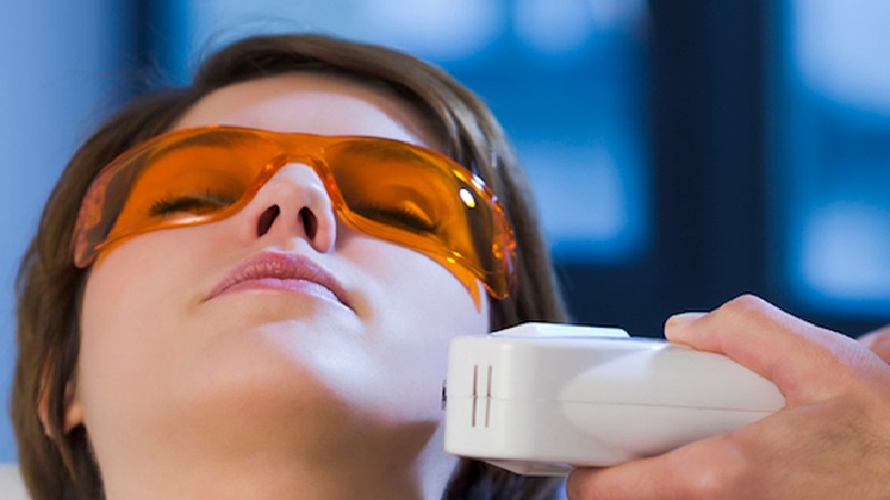 بهترین مطب زیبایی اصفهان |تیره شدن پوست 