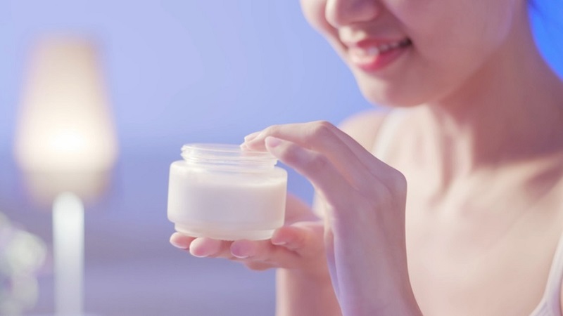 موارد مصرف زینک-PCA در محصولات موضعی پوست | بهترین مطب زیبایی اصفهان