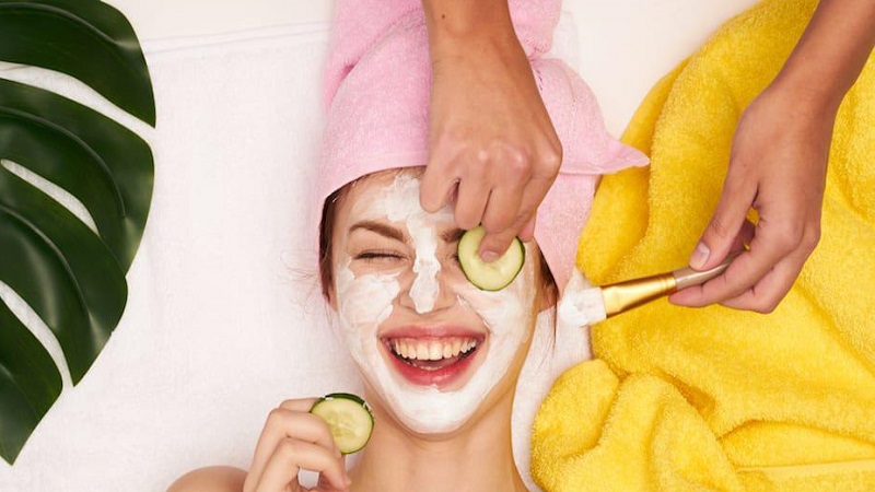 مراحل فیشیال صورت چیست؟ | بهترین مطب زیبایی اصفهان - تزریق ژل و بوتاکس اصفهان