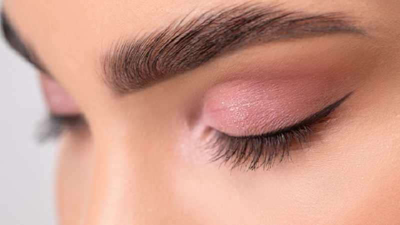 میکروپیگمنتیشن چشم | بهترین مطب زیبایی اصفهان - تزریق ژل و بوتاکس اصفهان